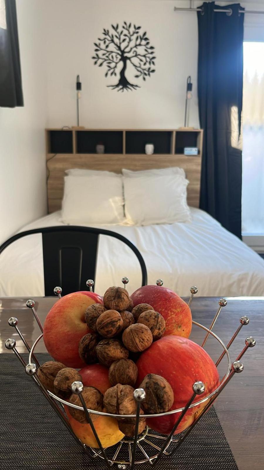 Studio Aux Pieds Des Vignes Егишем Екстериор снимка